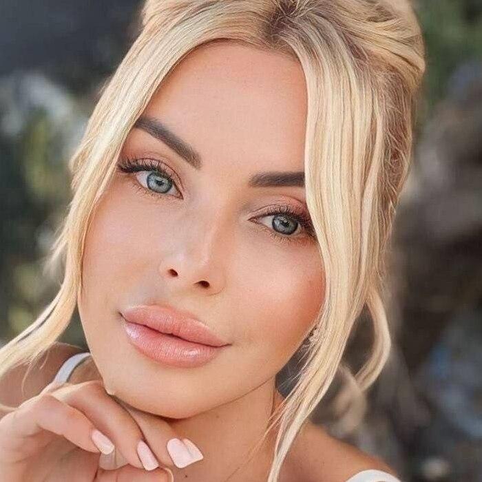 Hot mail order bride Viktoria, 45 yrs.old from Cannes, France