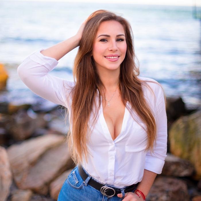 Single bride Elena, 38 yrs.old from Odessa, Ukraine