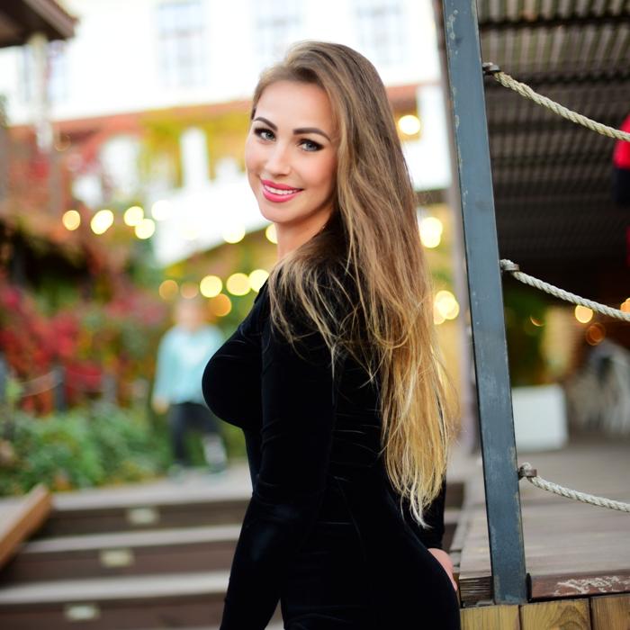 Hot bride Elena, 38 yrs.old from Odessa, Ukraine