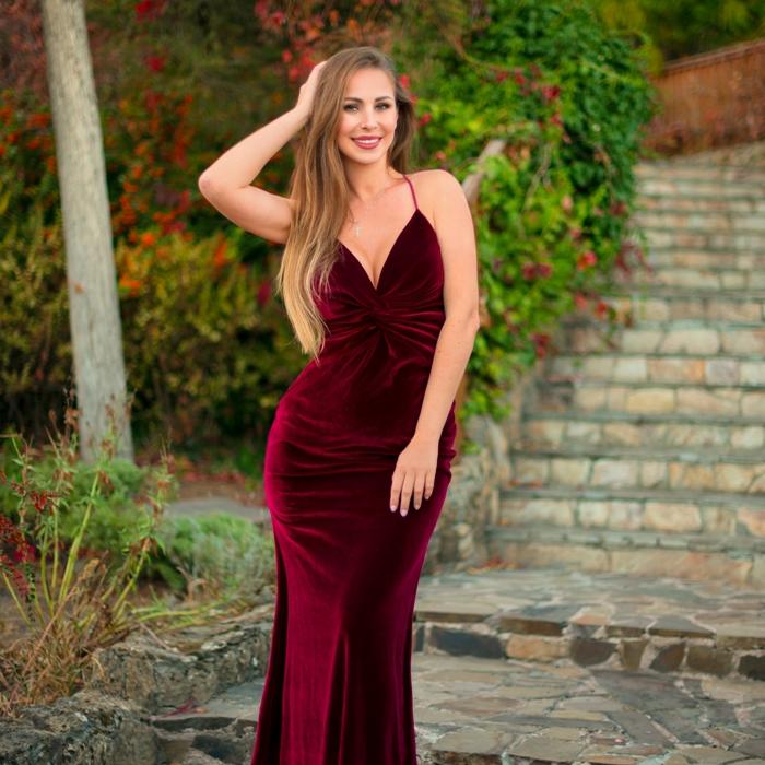 Amazing bride Elena, 38 yrs.old from Odessa, Ukraine