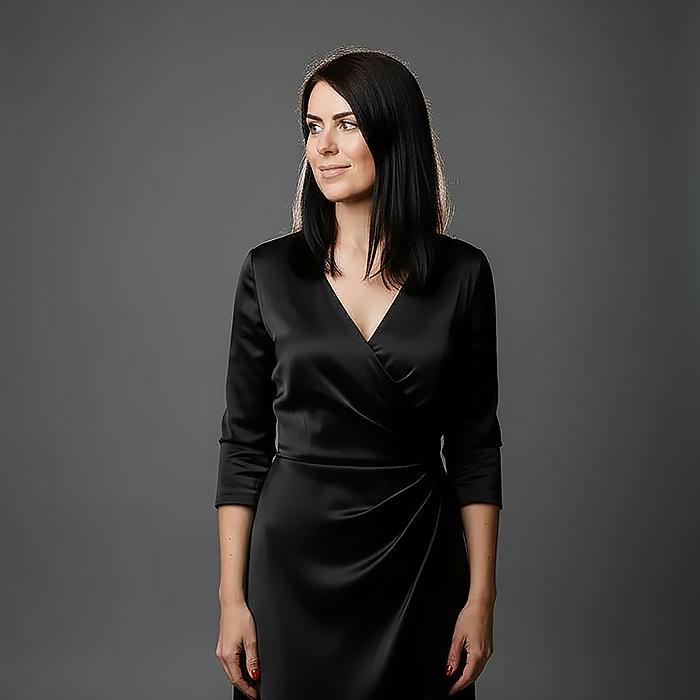 Charming bride Yuliya, 40 yrs.old from Eastern Europe