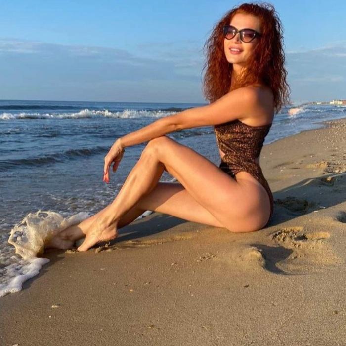 Gorgeous lady Dina, 37 yrs.old from Zhitomyr, Ukraine