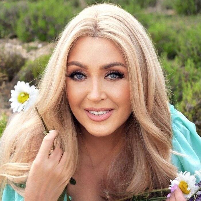 Nice lady Oksana, 42 yrs.old from Kharkiv, Ukraine