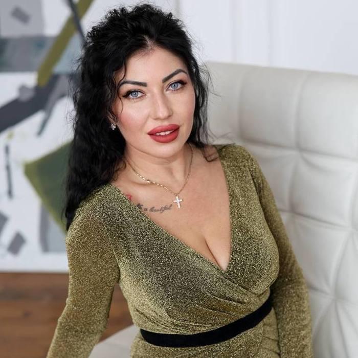 Amazing lady Valeriia, 37 yrs.old from Kharkov, Ukraine