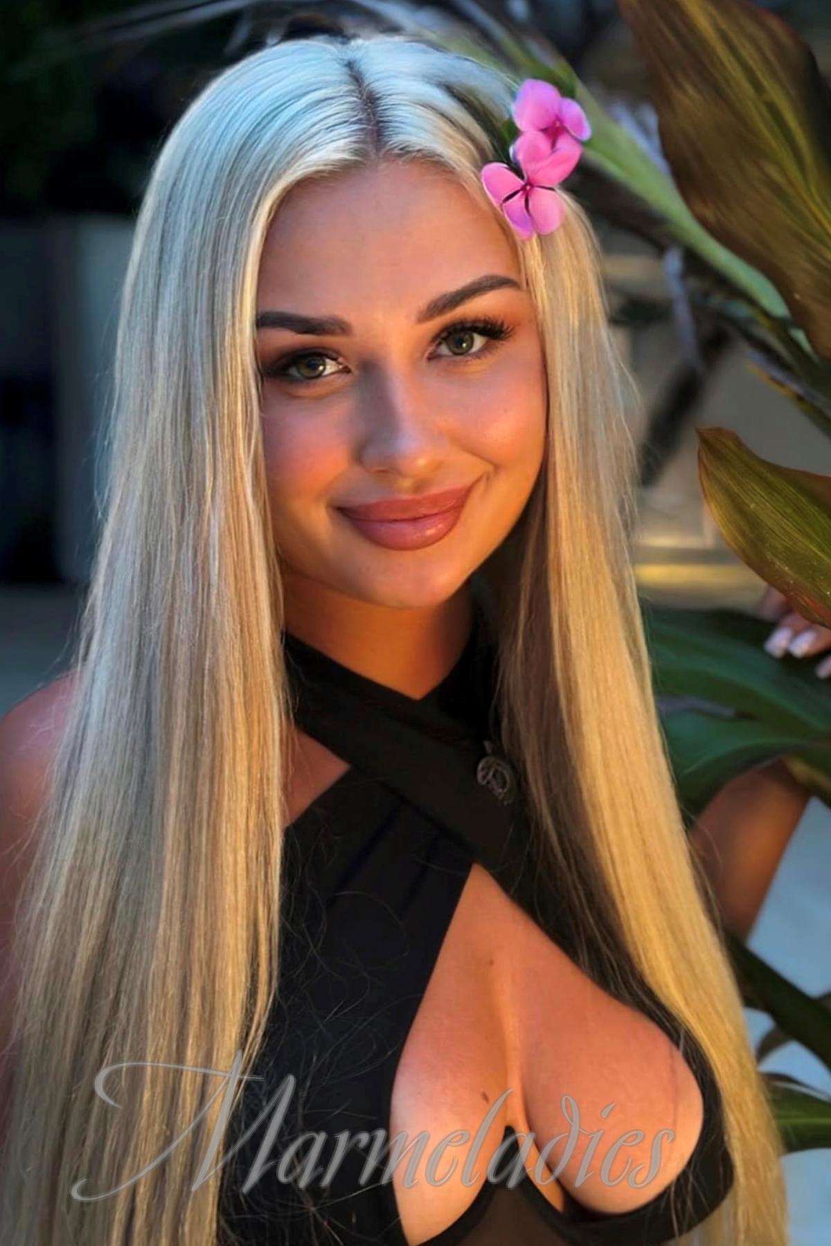 Single miss Nadiya, 33 yrs.old from Kiev, Ukraine