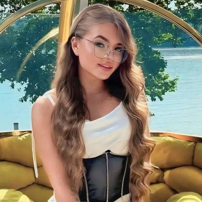 Pretty girlfriend Anastasia, 23 yrs.old from Ternopil, Ukraine