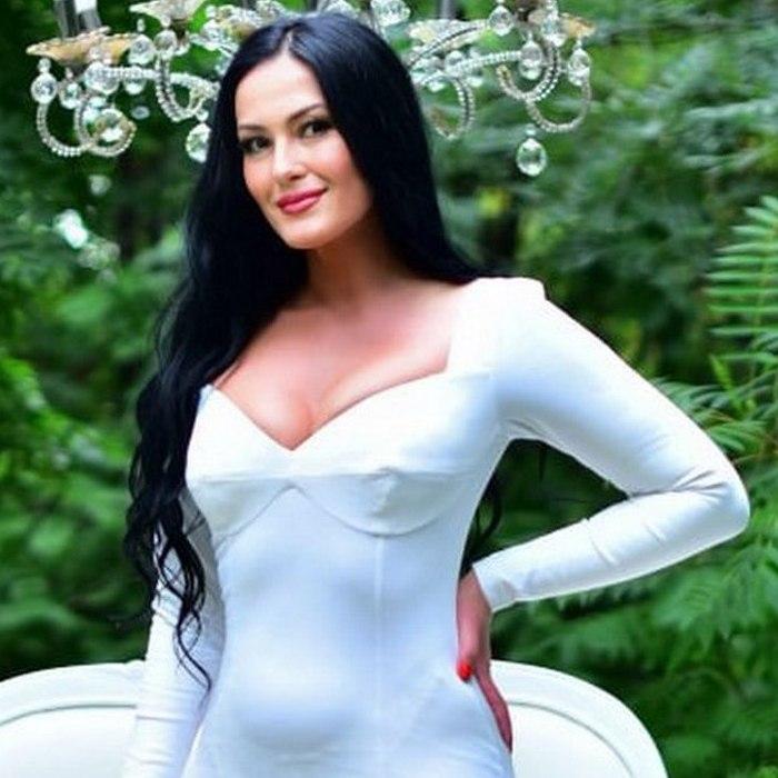 Hot girlfriend Larysa, 48 yrs.old from Kyiv, Ukraine