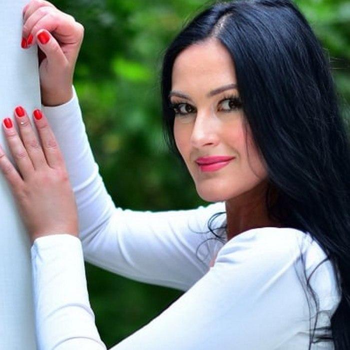 Amazing girlfriend Larysa, 47 yrs.old from Kyiv, Ukraine