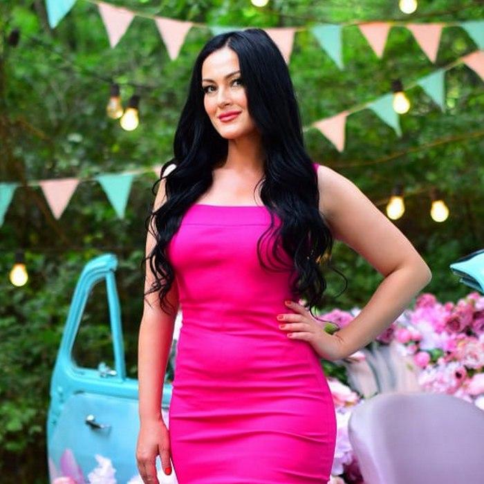 Sexy wife Larysa, 48 yrs.old from Kyiv, Ukraine