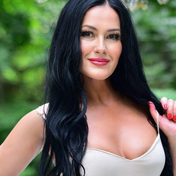 Single girlfriend Larysa, 48 yrs.old from Kyiv, Ukraine