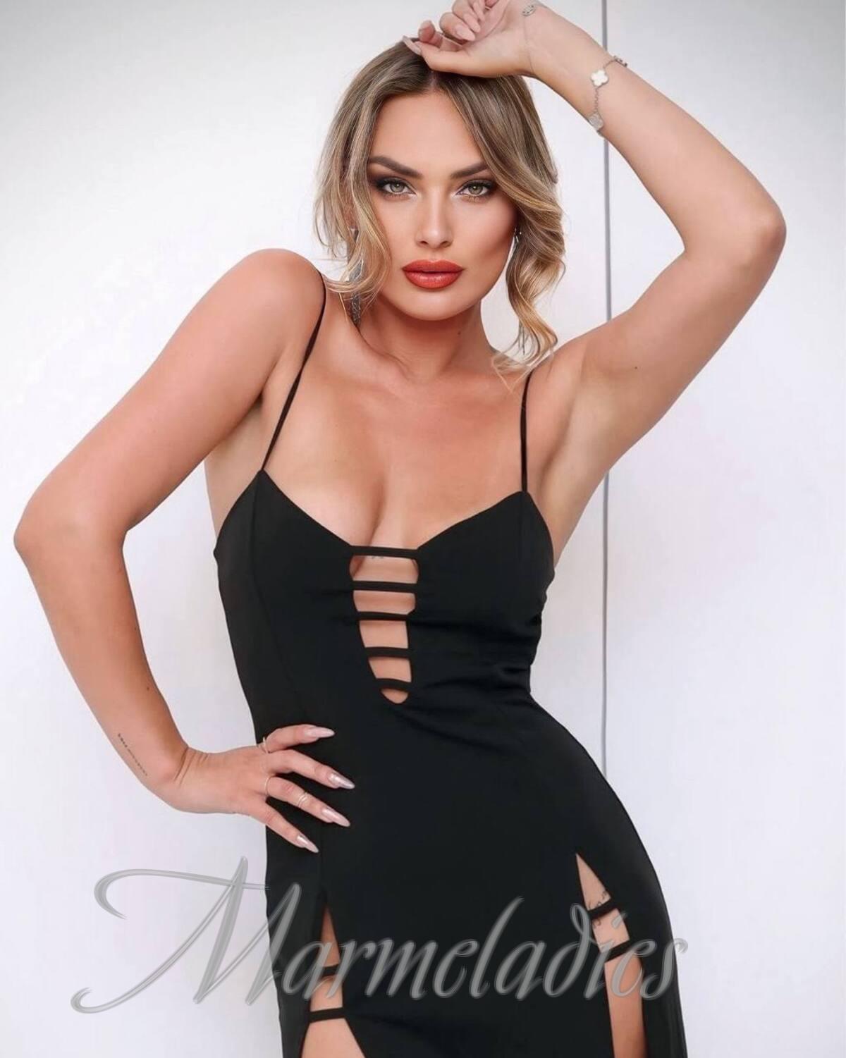 Sexy wife Tatyana, 34 yrs.old from Rivne, Ukraine