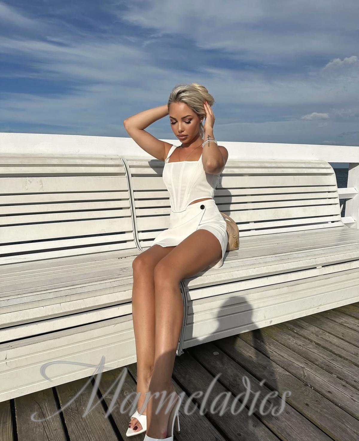 Charming bride Inna, 30 yrs.old from Mykolaiv, Ukraine