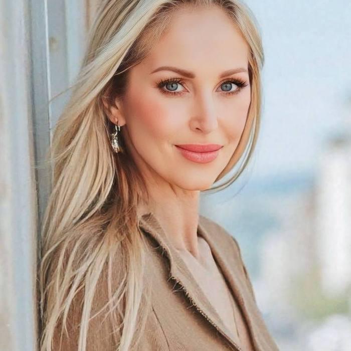  Claudia, 49 yrs.old from Plata, Spain