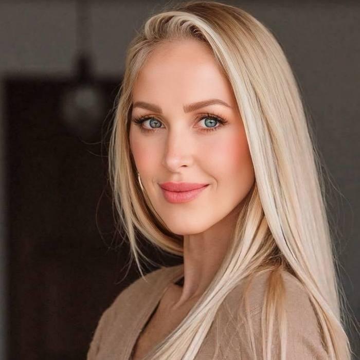 Hot lady Claudia, 49 yrs.old from Plata, Spain