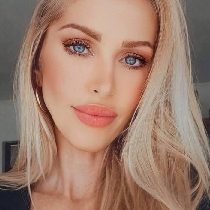 Amazing lady Claudia, 48 yrs.old from Plata, Spain