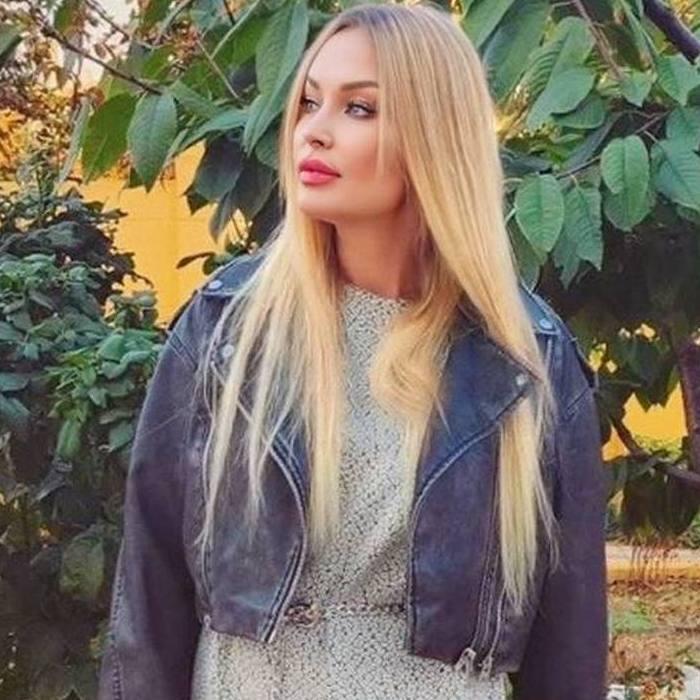 Pretty miss Galina, 44 yrs.old from Odesa, Ukraine