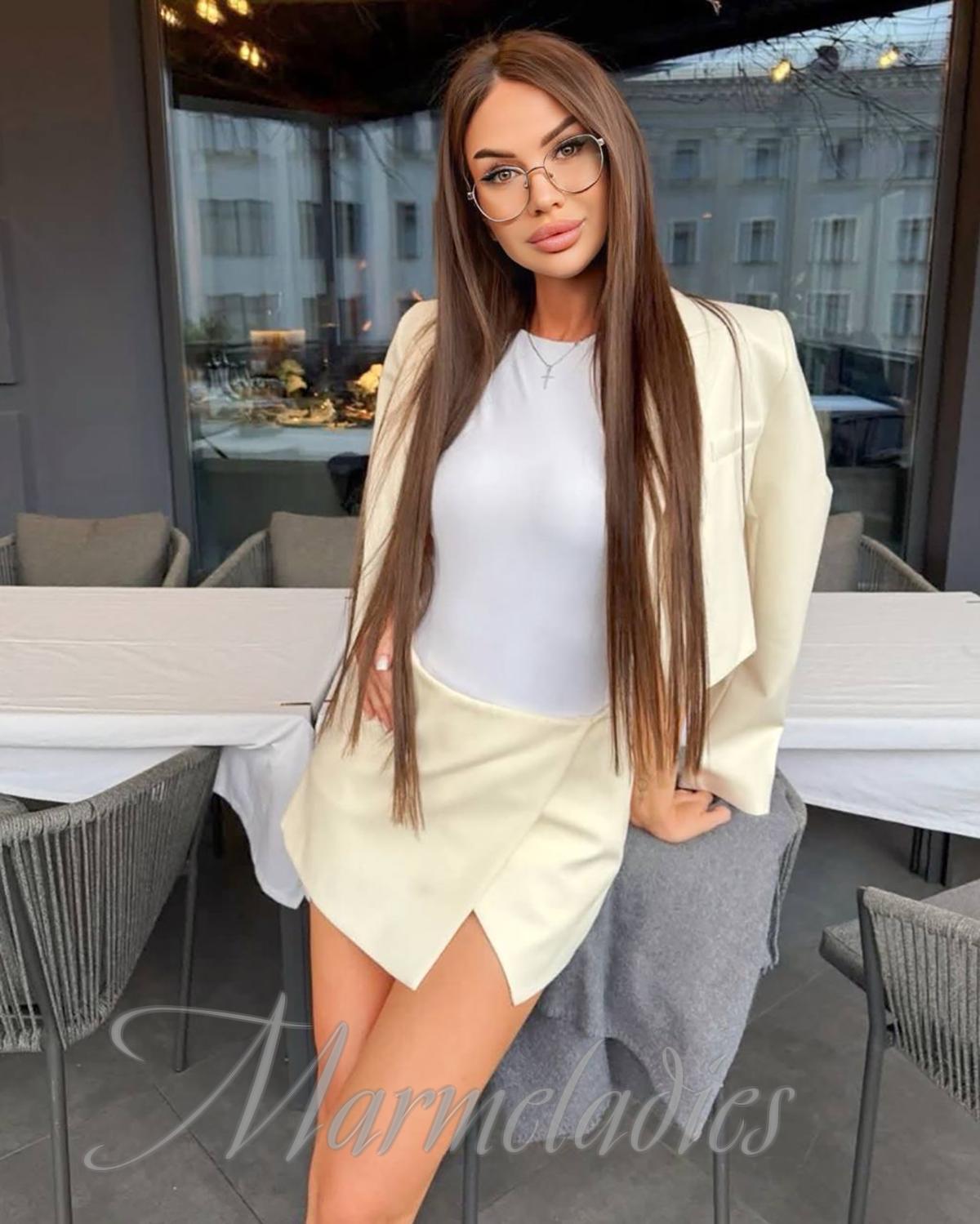 Hot wife Iryna, 33 yrs.old from Rivne, Ukraine