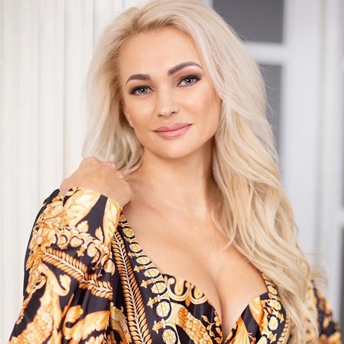 Beautiful bride Nataliia, 51 yrs.old from Lutsk, Ukraine