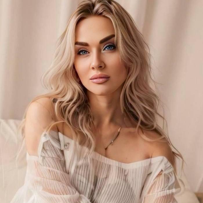 Gorgeous woman Nataliia, 54 yrs.old from Kyiv, Ukraine