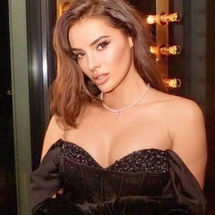 Gorgeous girl Julia, 36 yrs.old from Zurich, Switzerland