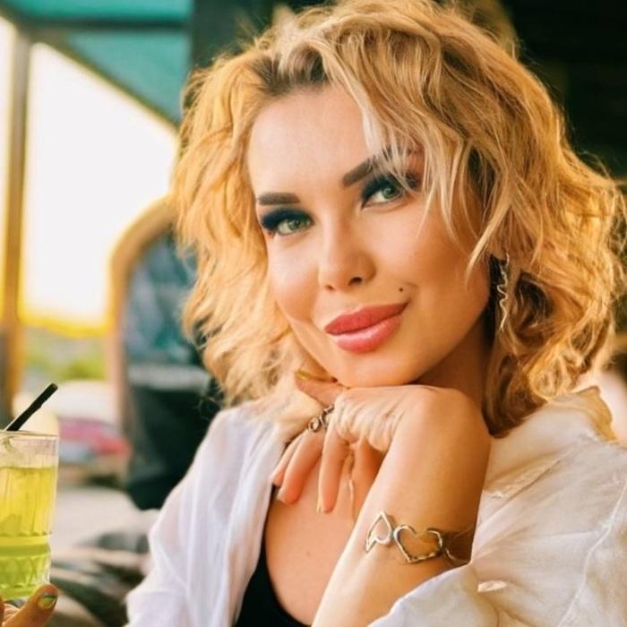 Sexy lady Lyudmila, 49 yrs.old from Kiev, Ukraine Sexy lady Lyudmila, 49 yrs.old from Kiev, Ukraine