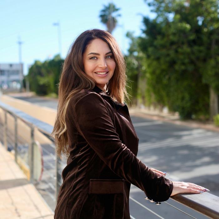 Gorgeous lady Aziza, 44 yrs.old from Alicante, Spain Gorgeous lady Aziza, 44 yrs.old from Alicante, Spain