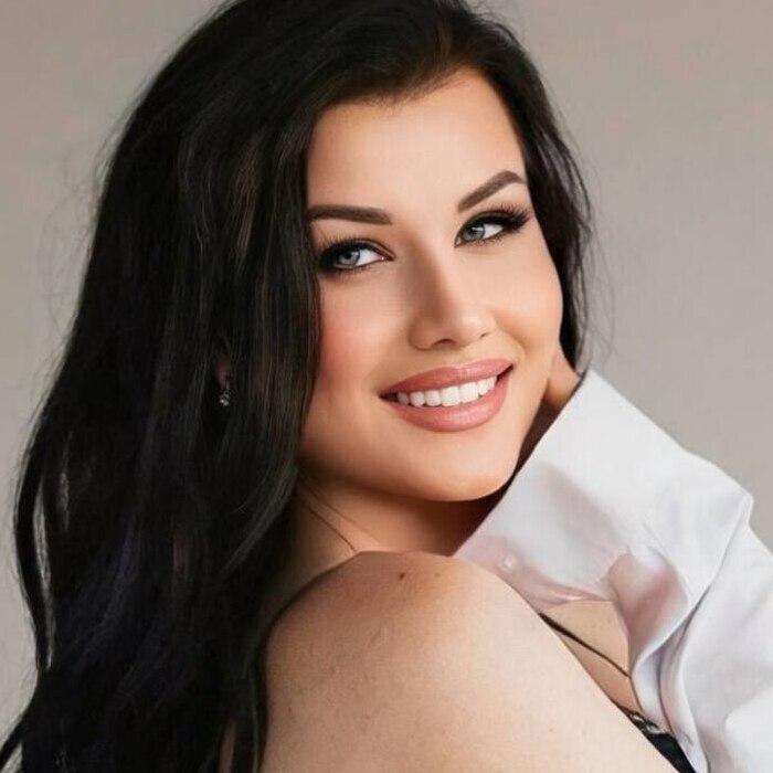 Nice lady Elena, 31 yrs.old from Poltava, Ukraine