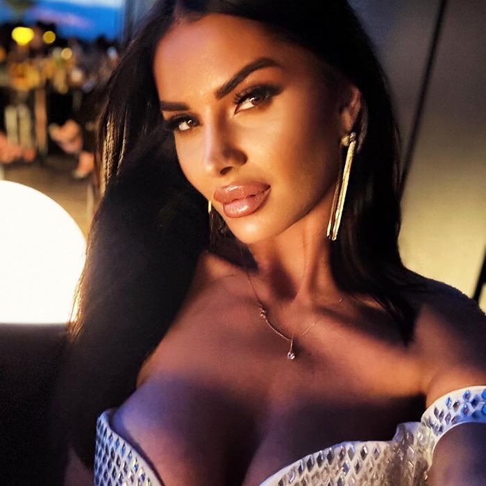 Beautiful girlfriend Olha, 32 yrs.old from Uzhhorod, Ukraine