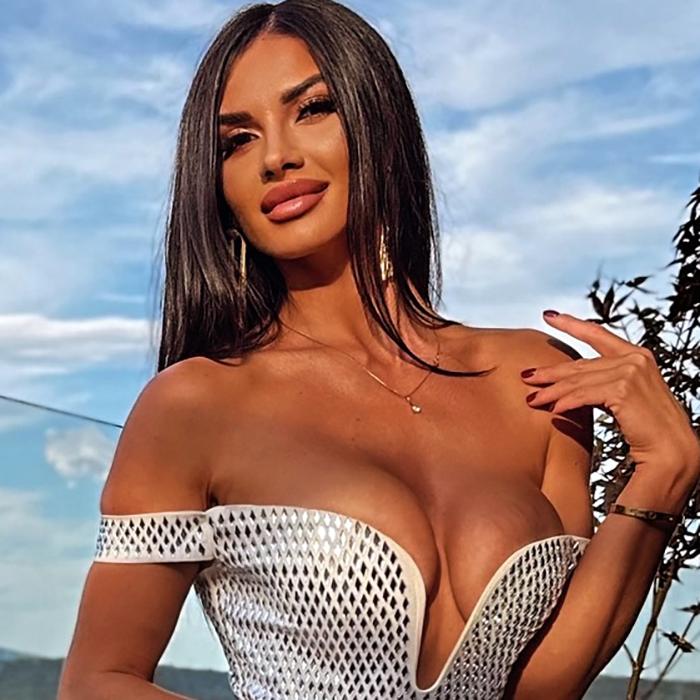 Gorgeous girlfriend Olha, 32 yrs.old from Uzhhorod, Ukraine