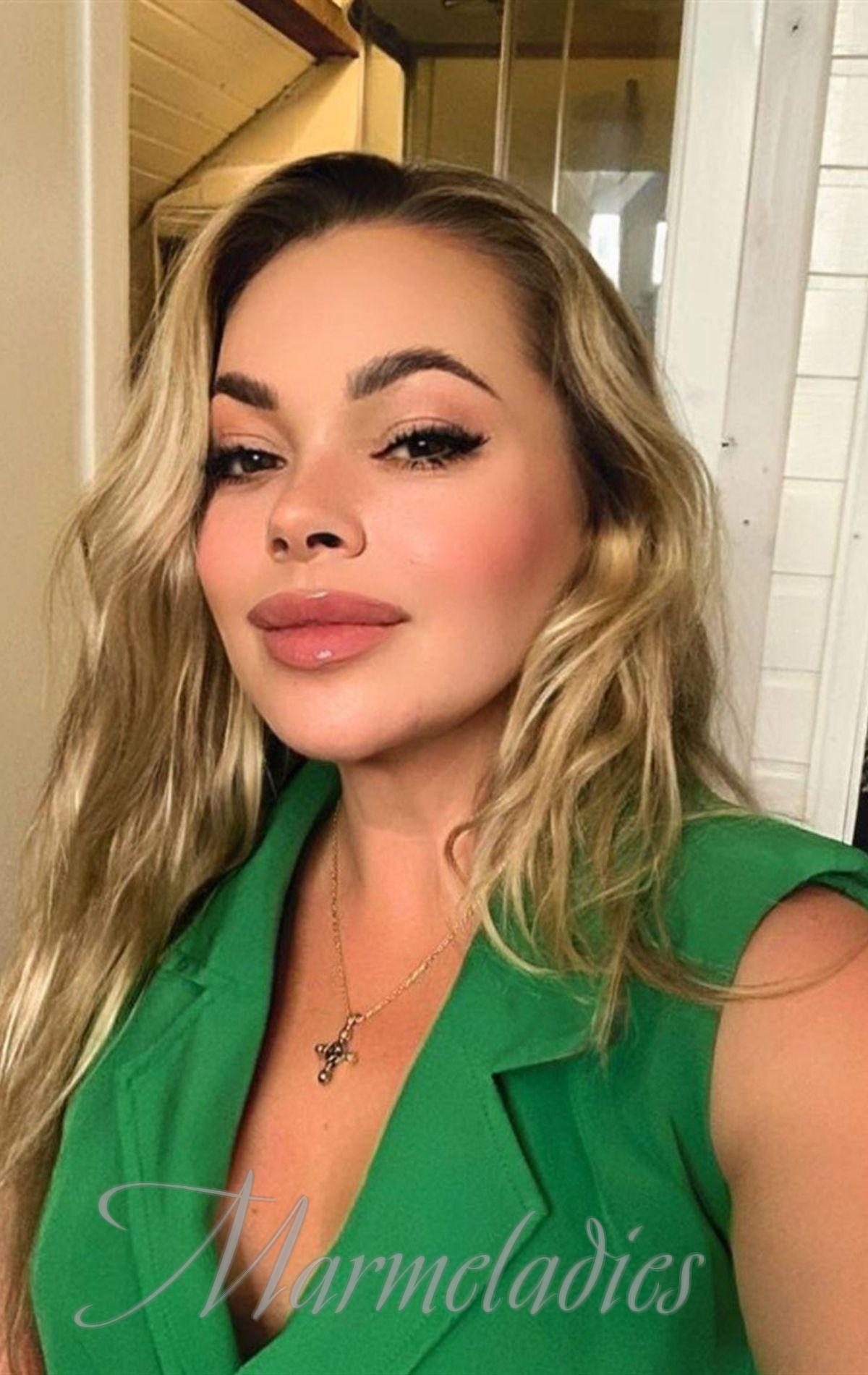 Single girlfriend Angela, 41 yrs.old from Kharkiv, Ukraine