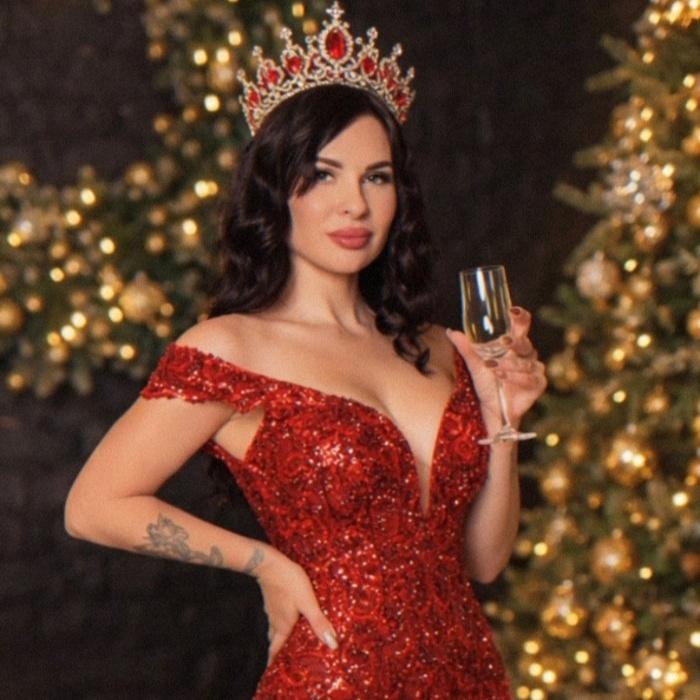 Amazing pen pal Karyna, 36 yrs.old from Kremenchug, Ukraine