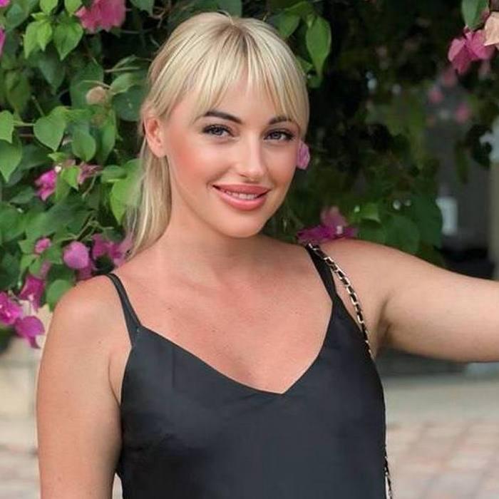 Beautiful mail order bride Victoria, 41 yrs.old from Dnipro, Ukraine