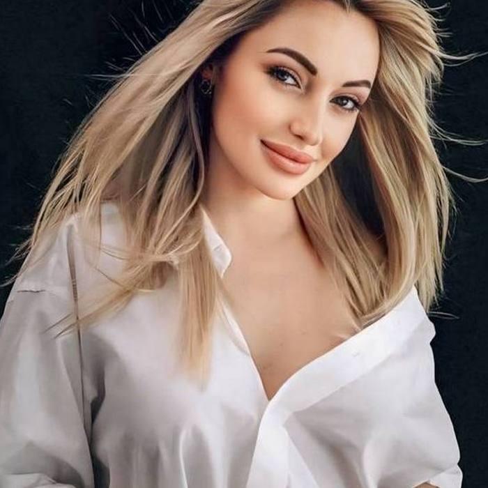 Single mail order bride Victoria, 41 yrs.old from Dnipro, Ukraine