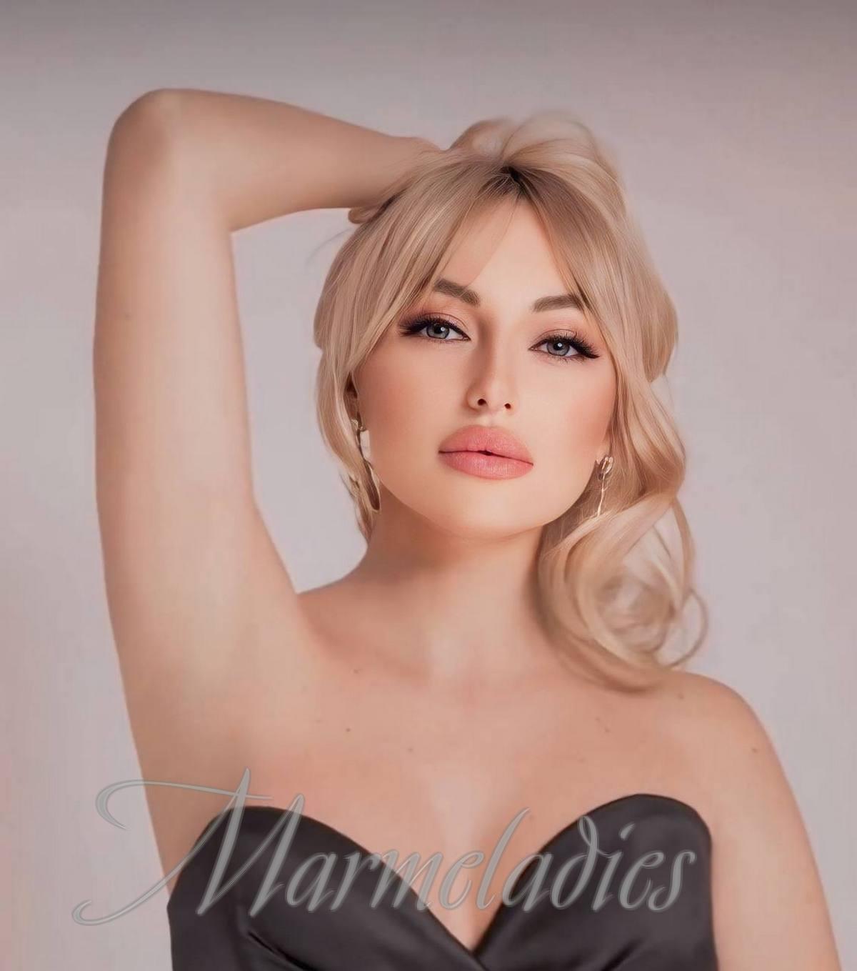 Hot pen pal Victoria, 41 yrs.old from Dnipro, Ukraine