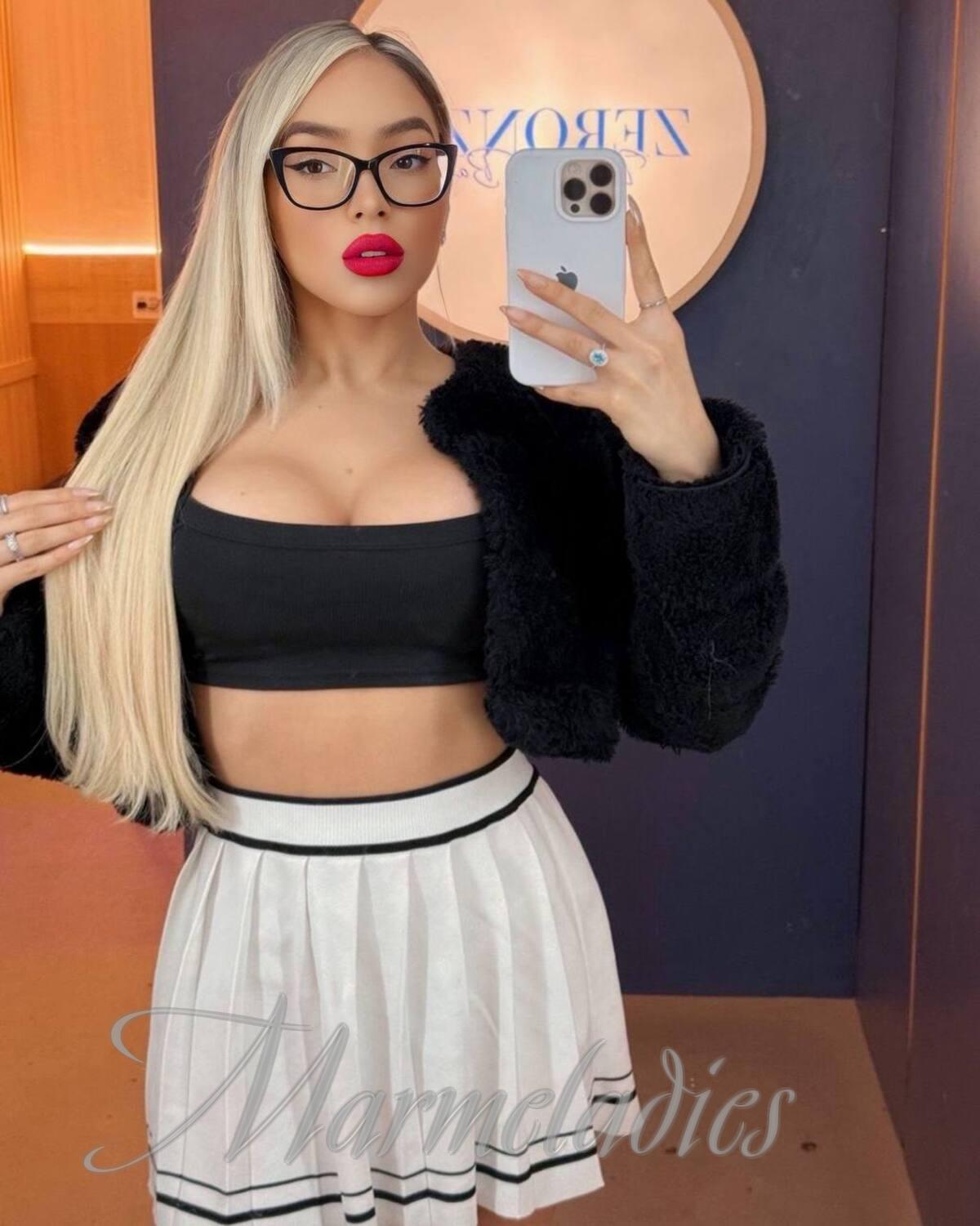 Charming mail order bride Caroline, 23 yrs.old from Sao Paulo, Brazil