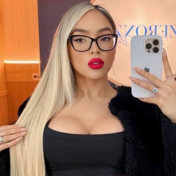 Charming mail order bride Caroline, 23 yrs.old from Sao Paulo, Brazil