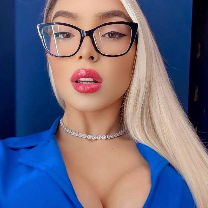 Beautiful mail order bride Caroline, 22 yrs.old from Sao Paulo, Brazil