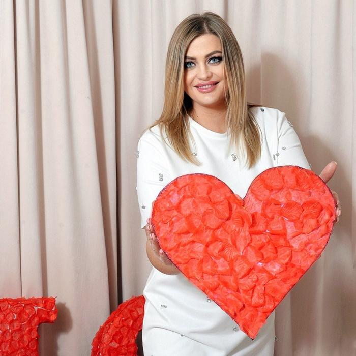 Charming bride Inna, 36 yrs.old from Kharkiv, Ukraine