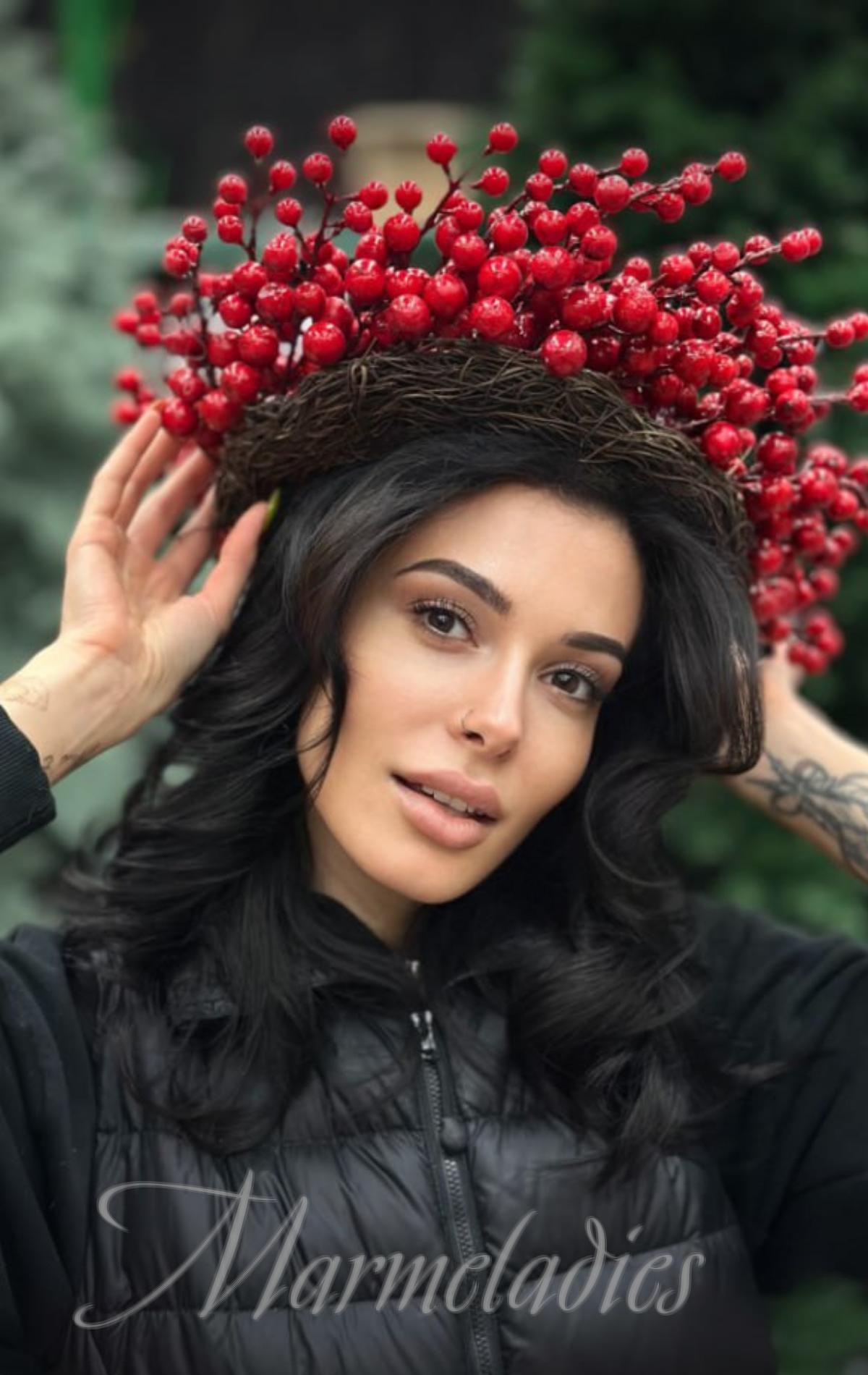 Sexy girl Anna, 35 yrs.old from Kiev, Ukraine