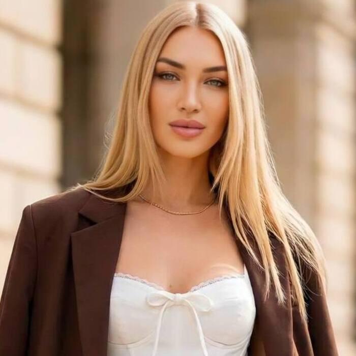 Gorgeous lady Diana, 32 yrs.old from Kiev, Ukraine