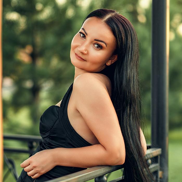 Charming lady Evghenia, 41 yrs.old from Benderi, Moldova Charming lady Evghenia, 41 yrs.old from Benderi, Moldova