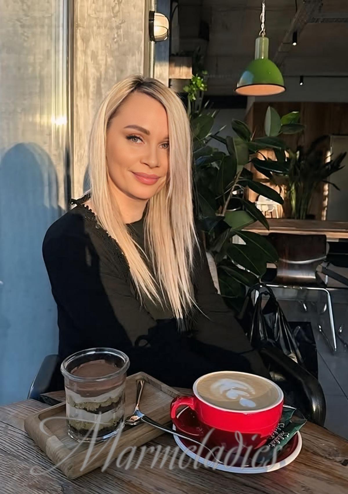 Nice miss Halyna, 44 yrs.old from Odessa, Ukraine