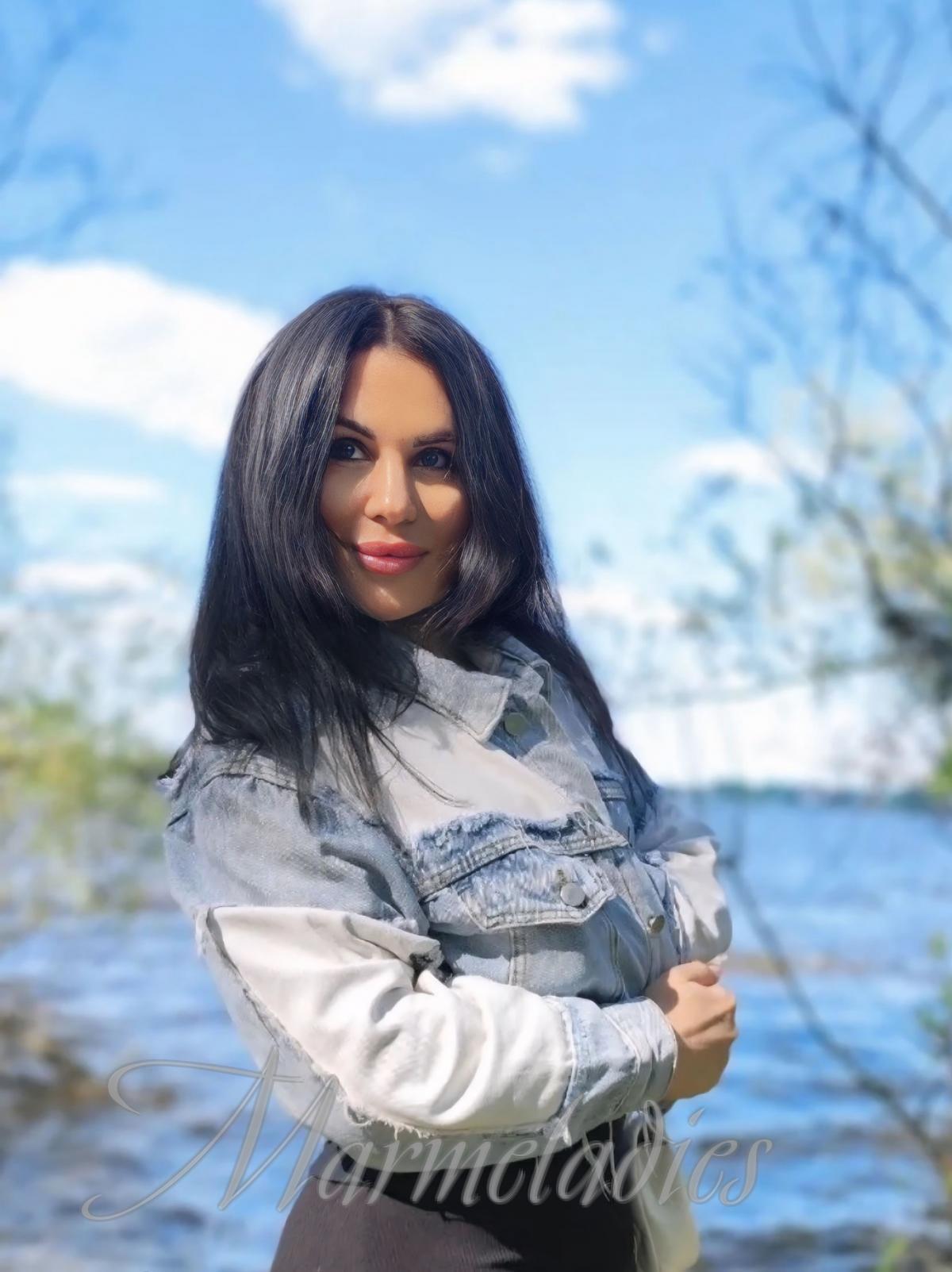 Amazing wife Anna, 48 yrs.old from Dnepr, Ukraine