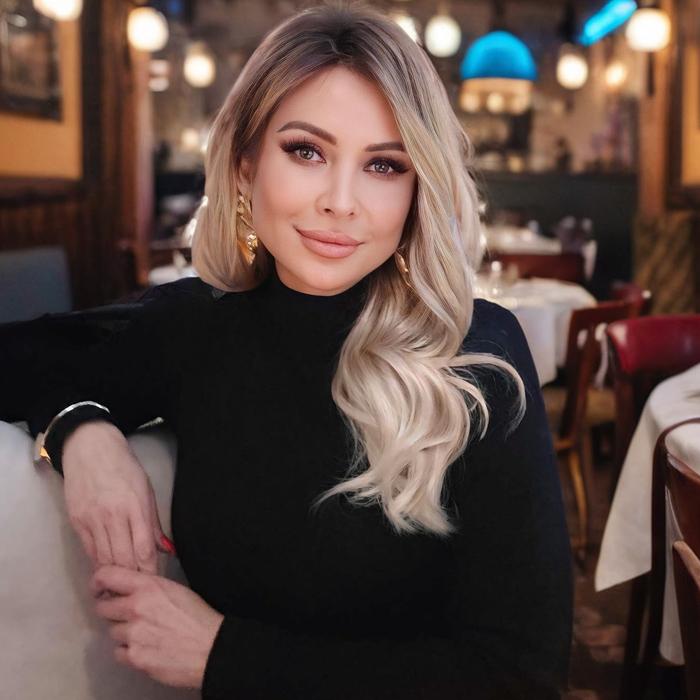 Beautiful pen pal Svetlana, 47 yrs.old from Odessa, Ukraine