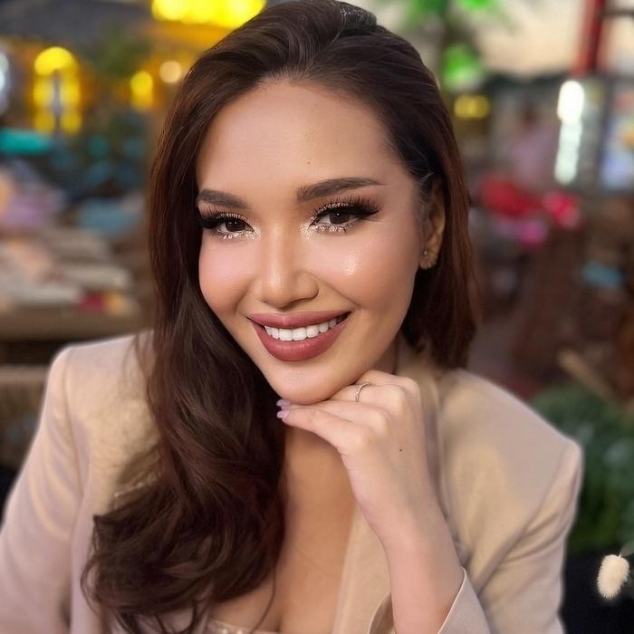 Hot mail order bride Zaure, 40 yrs.old from Almaty, Kazakhstan