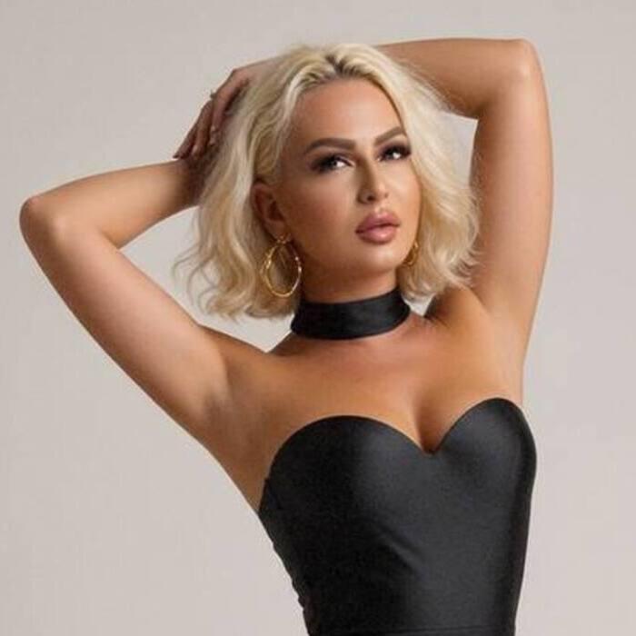 Nice girl Svetlana, 47 yrs.old from Dubai, United Arab Emirates