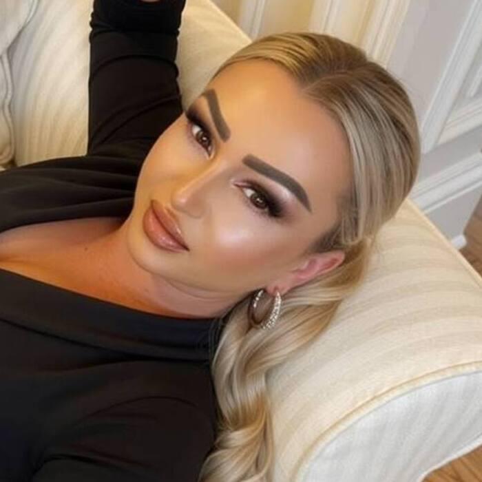 Charming girl Svetlana, 47 yrs.old from Dubai, United Arab Emirates