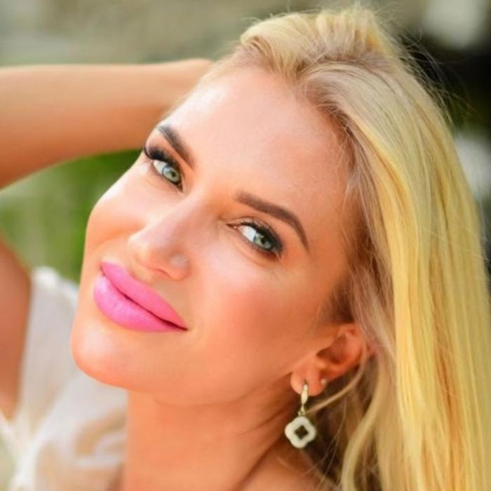 Gorgeous girl Natalia, 47 yrs.old from Odessa, Ukraine