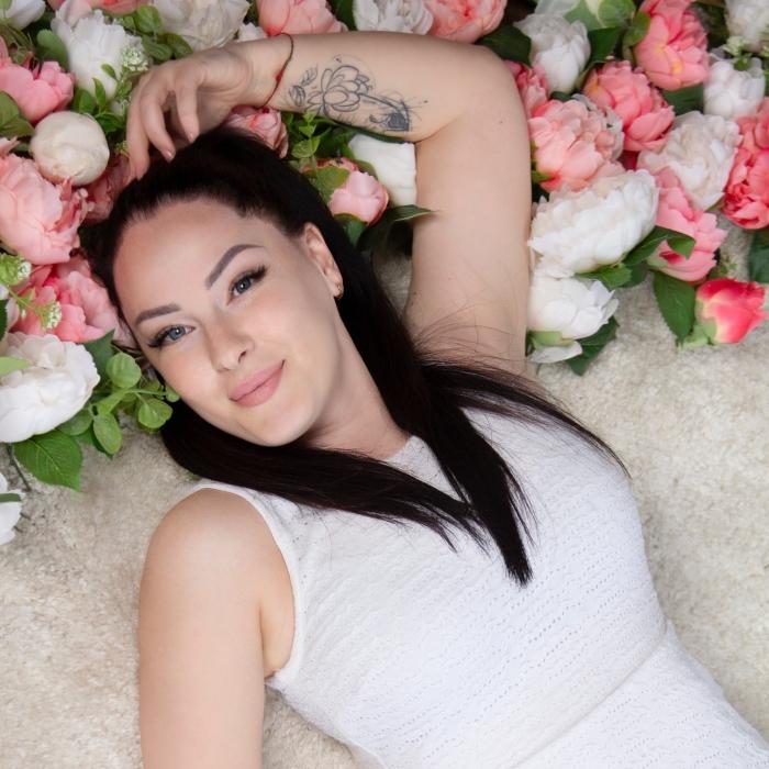 Amazing girlfriend Yana, 35 yrs.old from Odessa, Ukraine