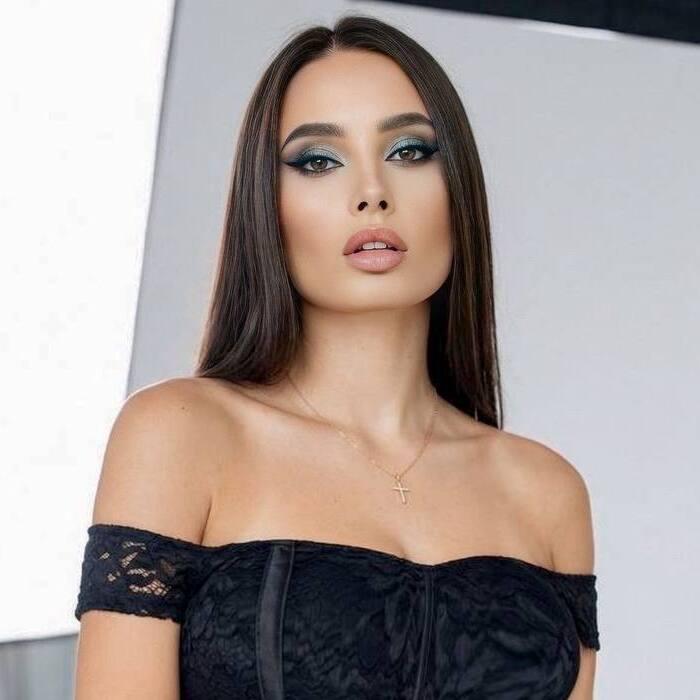 Charming girlfriend Yana, 34 yrs.old from Zaporozhye, Ukraine